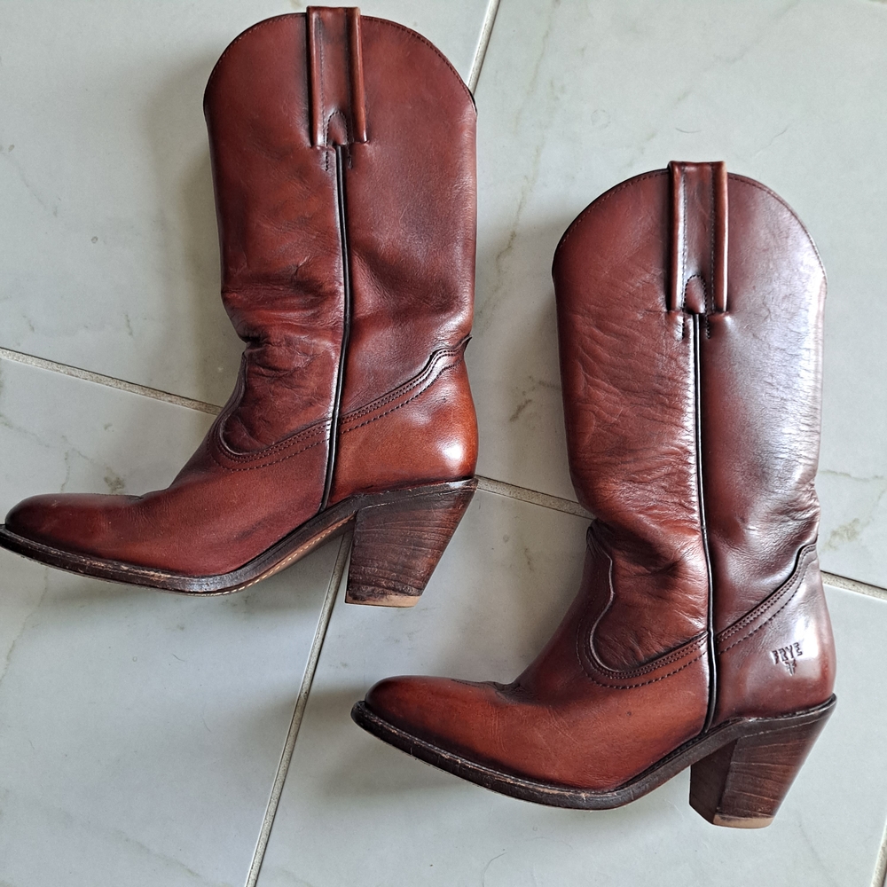 Vintage FRYE 7104 Women's Burgandy Brown Leather Western Boot